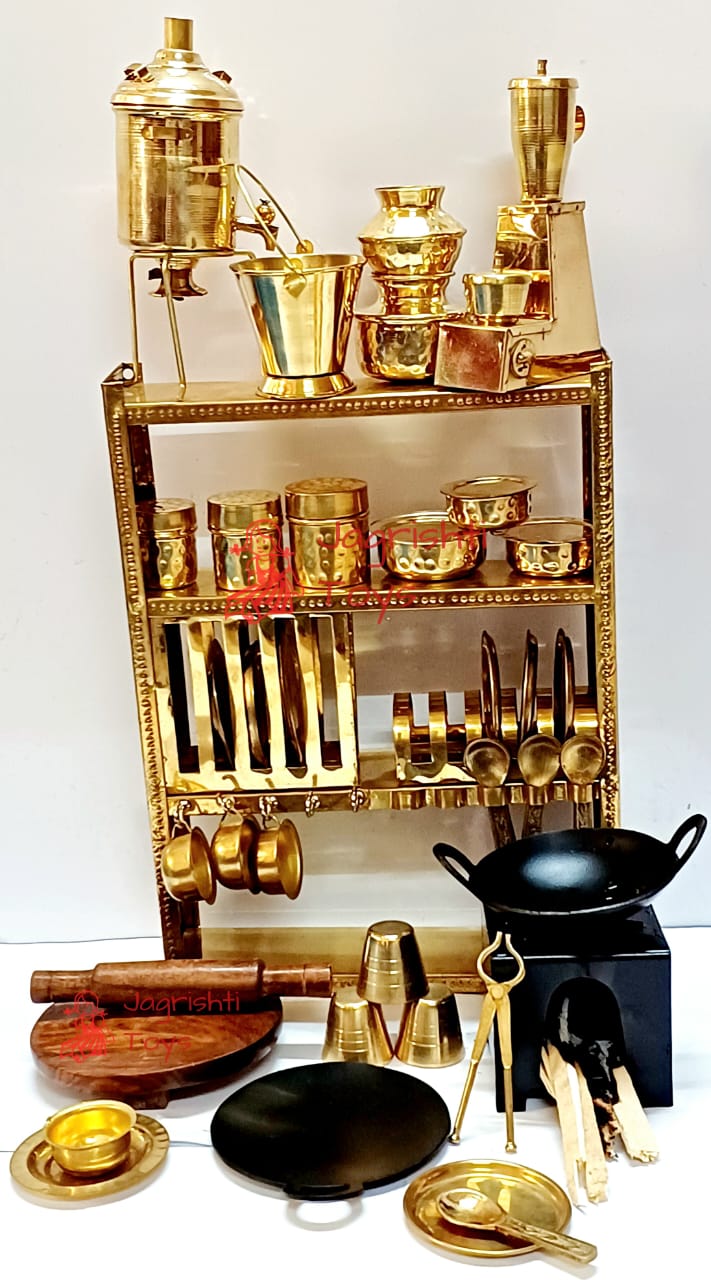 Brass miniature with iron real cooking miniature items