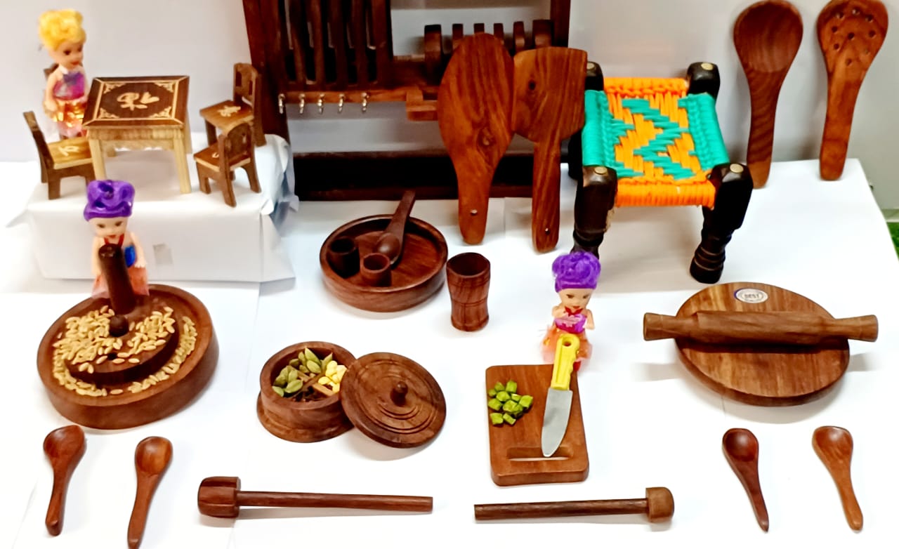 Wooden Kitchen Set Gama